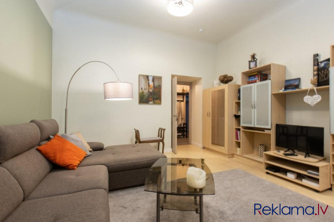 A cozy 3-room apartment in the center of Riga with high ceilings.  Excellent layout - 3 isolated roo Рига - изображение 7