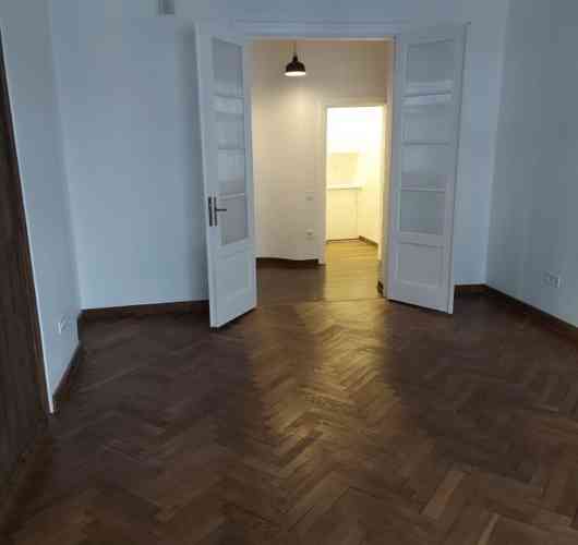 Уютная 3-комнатная квартира в центре Риги!  В квартире выполнен качественный Rīga
