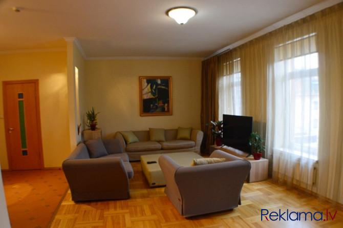 Сдается 3-комнатная квартира в качественно построенном доме в центре Риги.  + Рига - изображение 3