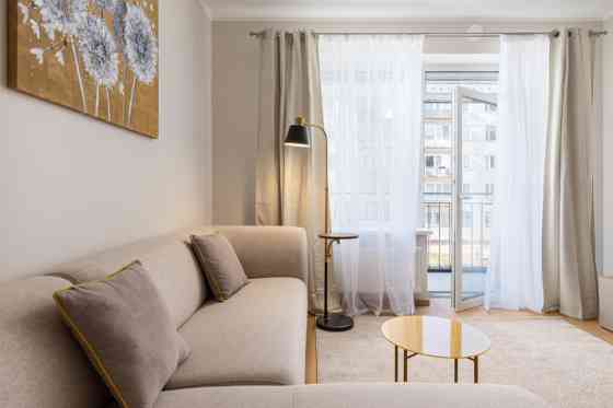 Элегантная и со вкусом оформленная двухкомнатная квартира в новом проекте Green City Rīga