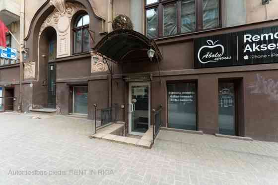 Продаётся коммерческое помещение в очень удобном месторасположении  в активном Rīga