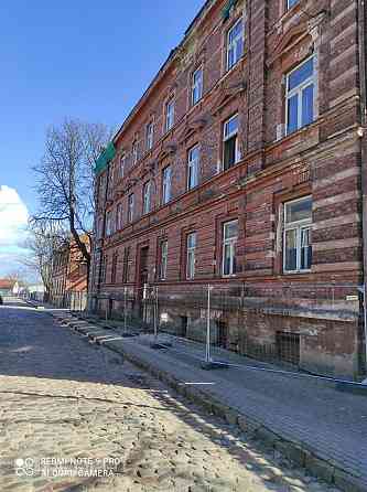 Pārdod pilnībā rekonstruētu namīpašumu, daudzdzīvokļu ēku Vecrīgā, Grēcinieku ielā. Viens no birģeru Rīga