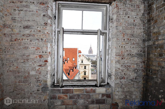 Pašā Vecrīgas sirdī pārdodas plašs dzīvoklis klusā romantiskā ieliņā Vecpilsētas iela Rīga - foto 4