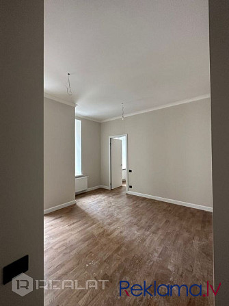 Attīstītājs piedāvā 2-istabu dzīvokli pilnībā renovētā mājā Rīgas centrā. Cena Rīga - foto 2