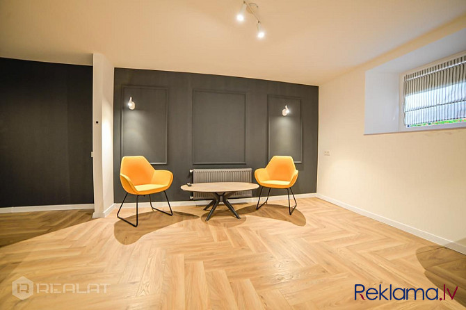 Pārdošanā tiek piedāvāts kapitāli izremontēts dzīvoklis, kurā var ienākt un dzīvot Rīga - foto 4