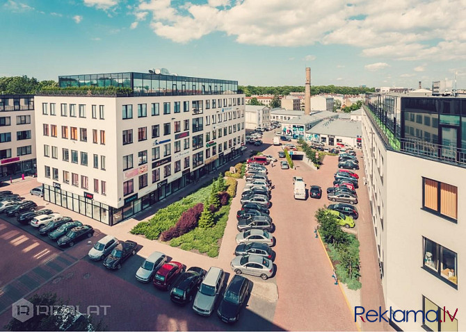 Plašs un mēbelēts 4 istabu dzīvoklis Rīgas centrā ar izciliem skatiem un ērtu atrašanās Rīga - foto 10