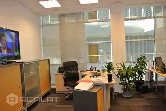 Iznomā biroja telpas Elemental Business Centre A klases biroju projektā, kas nodots ekspluatācijā 20 Рига