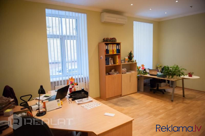 Nomai tiek piedāvātas biroja telpas ar savu gaumi un komfortu, kas ļauj justies patīkami un Rīga - foto 9