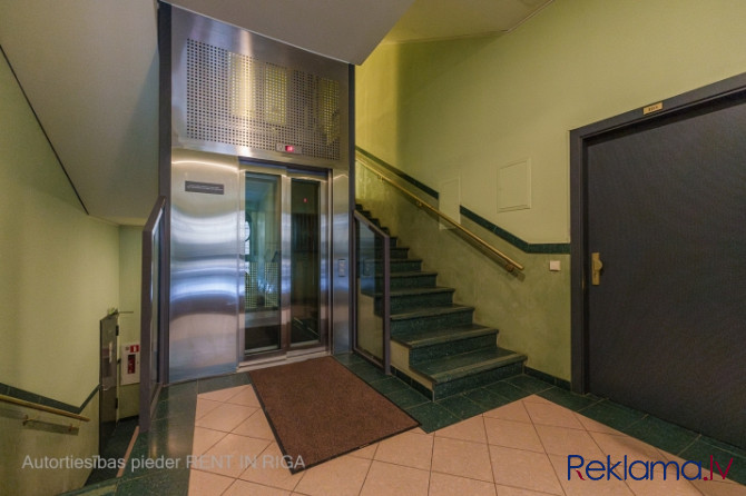 Tiek pārdots 2 istabu dzīvoklis atjaunotā jūgendstila ēkā Rīgas centrā.  Ēka piederēja Rīga - foto 8