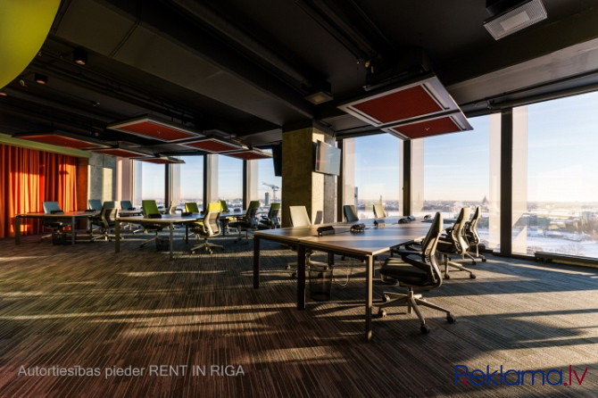 Furnished office on the 12th floor of Zunda Towers. Available from "today".  Sophisticated work envi Рига - изображение 7