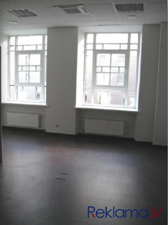 Tiek iznomātas kvalitatīvas biroja telpas ar kopīgo platību 755,10 kvadrātmetri, pilsētas Rīga - foto 10