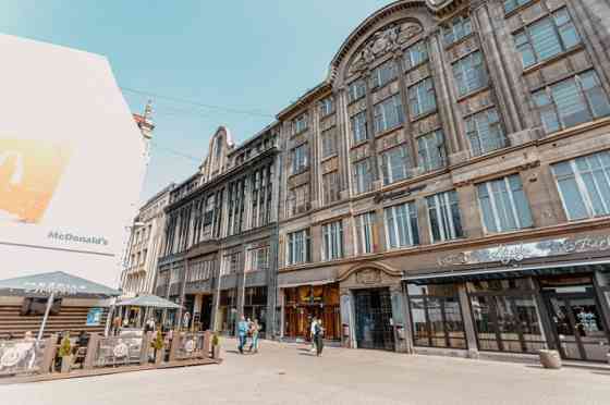 Для приобретения предлагается шестиподъездный зданий по адресу Калкю иела 24. Rīga