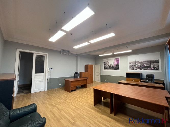 Piedāvājam nomat  biroju ar dzīvokli kopā. + platība sastāv no 2 plašiem istabam un 2 Rīga - foto 7
