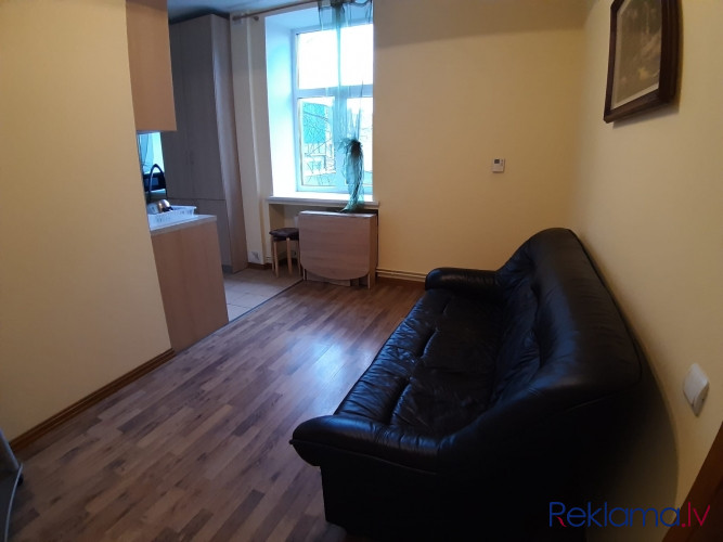 For long term rent fully furnished and equipped 2-bedroom apartment in the city center in a quiet co Рига - изображение 11