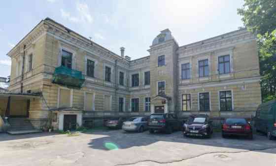 Историческая вилла в центре Риги.  Собственность состоит из 2 участков земли (3591 и Rīga