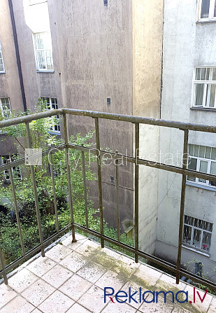 Jaunceltne, fasādes māja, energo efektīva māja, ieeja no pagalma, puspagrabs, ir lifts, logi Rīga - foto 14