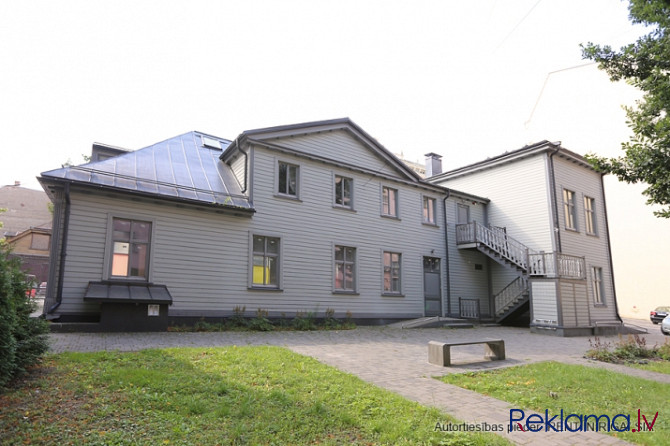 Pārdod 2014. gadā pilnībā rekonstruētu ēku pilsētas centrā ar kopējo platību 418.3 Rīga - foto 3