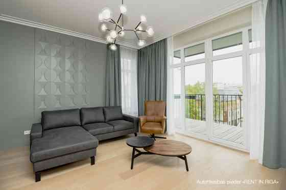 Сдается в аренду 2-комнатная квартира с изысканным дизайном интерьера в тихом Rīga