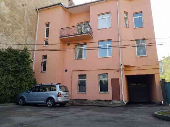 Предлагаем жилой дом на улице Дзирнаву 134а  в быстро растущем и развивающемся Рига