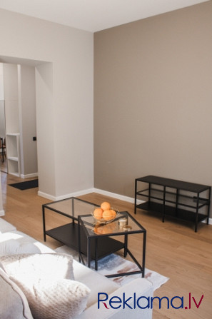 Pilnīgi jauns 3-istabu dzīvoklis Klusajā Centrā.  Ilgtermiņa īrei tiek piedāvāts jauns Rīga - foto 4
