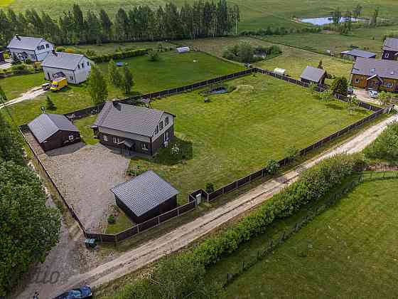 Pārdod jauku ģimenes  māju Jaunvīlipi, Ķekavas nov., Baldones pagasta Vārpās ar 4500 kvm.  plašu zem Rīgas rajons