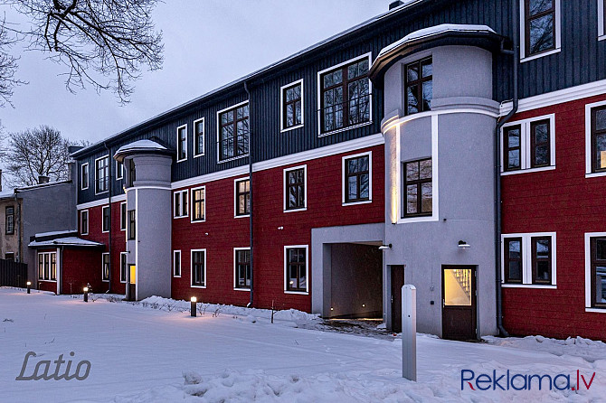 Pārdod 3 istabu dzīvokli Āgenskalnā.
Dzīvoklis ir pieejams ar pilno apdari, kuras veidošanas procesā Рига - изображение 1