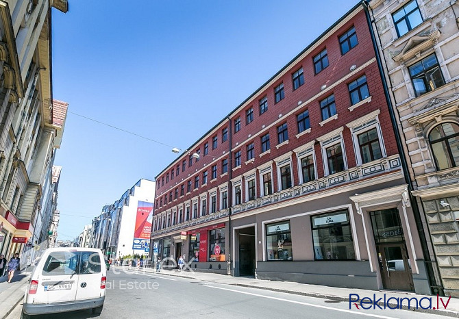 Tiek pārdots 2 istabu dzīvoklis Klusajā centrā, Eksporta ielā 14. Istabas izolētas uz abām Rīga - foto 19