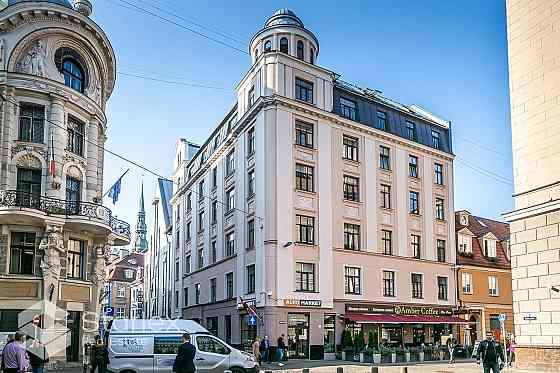 Сдается двухэтажное офисное здание на улице Майя, 8. Оно идеально подойдет для Rīga