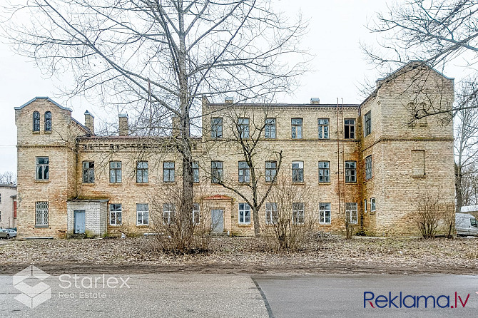 Pārdod zemes gabalu ar platību 4112 m2 Rīgā, Šampēterī. Zemes gabals lielākoties ir asfaltēts un šob Рижский район - изображение 14