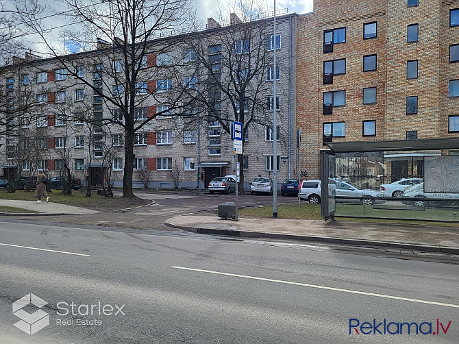 Pārdošanā silts un saulains vienistabas dzīvokli ar visām ērtībām ļoti labā lokācijas Rīga - foto 1