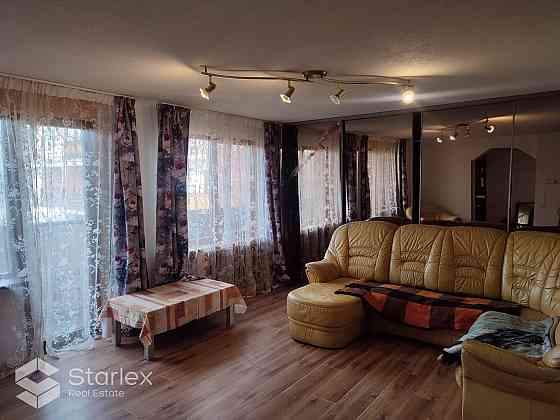 Продаем просторную и солнечную 3-комнатную квартиру-77м2, в тихом месте, в Рижский район