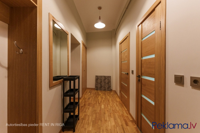 Iegādājies mājīgu 2-istabu dzīvokli Centrā  Dzīvokļa plānojums: + Virtuve apvienota ar Rīga - foto 5