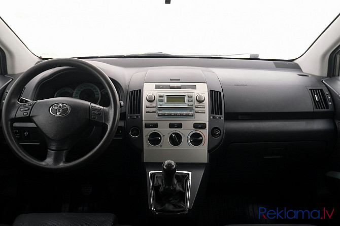 Toyota Corolla Verso Linea Sol A-C 1.6 81kW Таллин - изображение 5