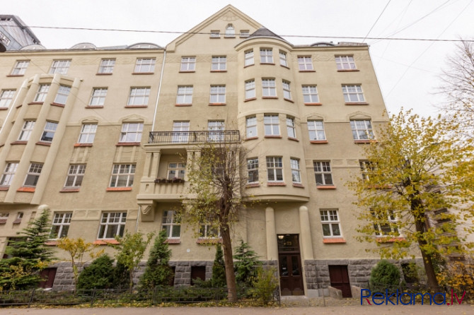 Šarmants divu stāvu, mansarda tipa dzīvoklis Rīgas centrā.  Dzīvoklis ir ļoti gaišs, Rīga - foto 7