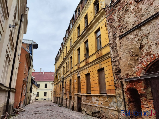 4 stāvu ēka avārijas stāvoklī Vecrīgā.  Rekonstruējot dzīvojamo māju un papildus Rīga - foto 1