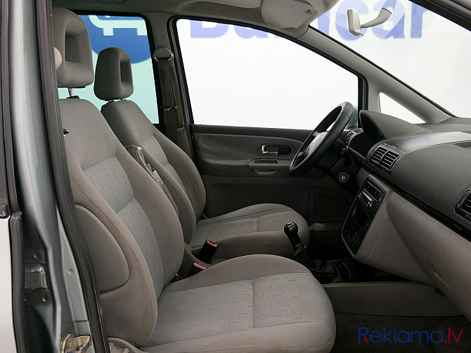 Volkswagen Sharan Comfortline Facelift 1.9 TDI 66kW Tallina - foto 6