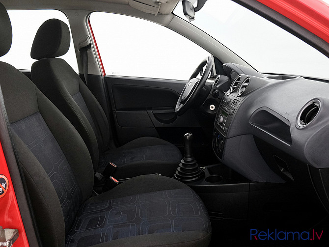 Ford Fiesta Facelift 1.3 51kW Таллин - изображение 6