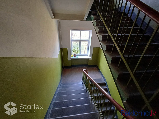 Pārdodu mājīgu, plašu, saulainu 60,10m2 divistabu dzīvokli Staļina laika mājā ar 3,5m Rīga - foto 11