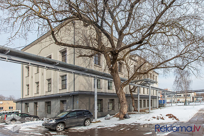Iznomā komerctelpas jaunajā biroja centrā V118.Māja renovēta, mainot pilnībā tās vizuālo Rīga - foto 1