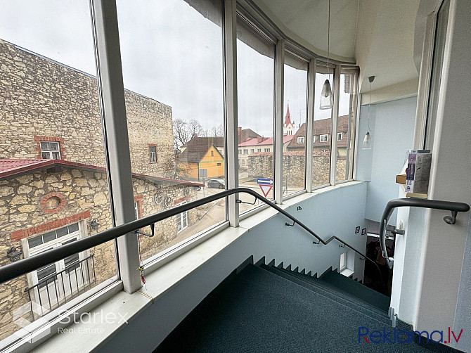 Iznomā biroju ar gleznainu skatu uz Daugavu. Kopējā platība 254 m2.Birojs izvietots ēkas Rīga - foto 20