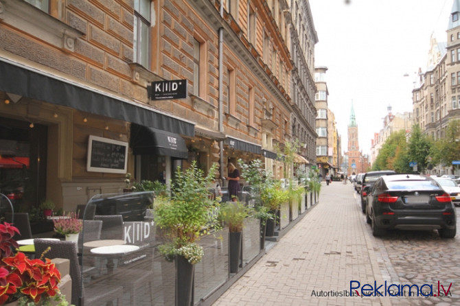 Nomai tiek piedāvātas restorāna telpas ar visām nepieciešamajām komunikācijām pilsētas centrā ar lie Рига - изображение 2