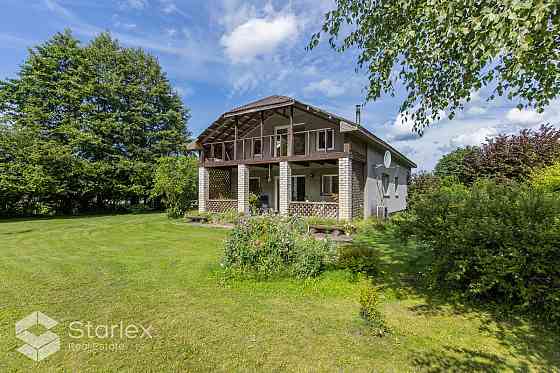 Продается частный дом у воды, расположенный на солнечном, живописном участке Mālpils pagasts