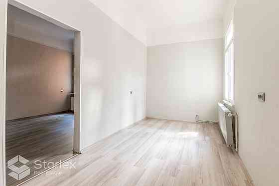 Продается отличная просторная, солнечная и очень теплая 2-комнатная квартира - Limbaži un Limbažu novads