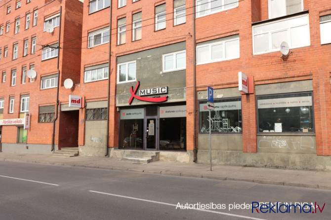Pārdodu tirdzniecības telpas Maskavas forštates rajonā.  + 1. stāvā; + Kopēja telpu platība Rīga - foto 2