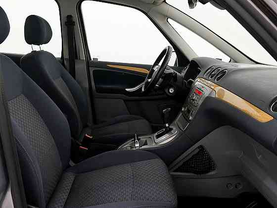 Ford Galaxy Ghia ATM 2.0 TDCi 103kW Tallina