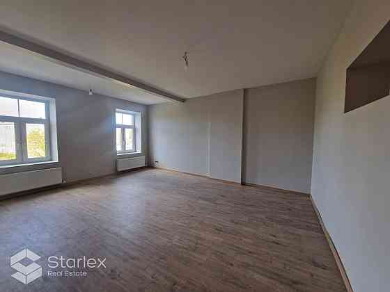 В настоящее время продается 4-комнатная квартира в подмосковном районе Риги, Rīgas rajons