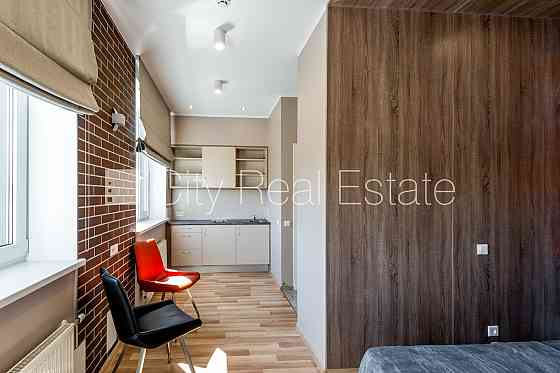 Additional information: http://www.cityreal.lv/en/real-estate/op/423905Renovated building, well-main Rīga
