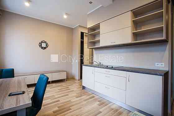 Additional information: http://www.cityreal.lv/en/real-estate/op/506961Renovated building, well-main Rīga