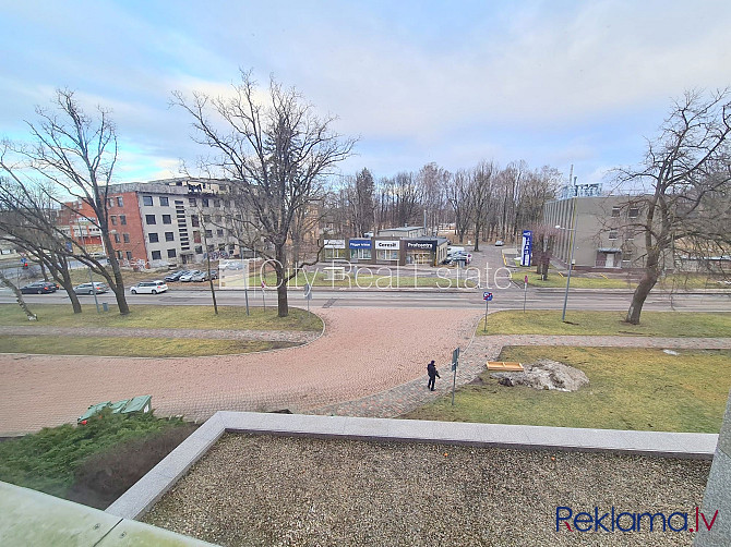 Jaunceltne, fasādes māja, labiekārtota apzaļumota teritorija, slēgta teritorija, garāžas Rīga - foto 6