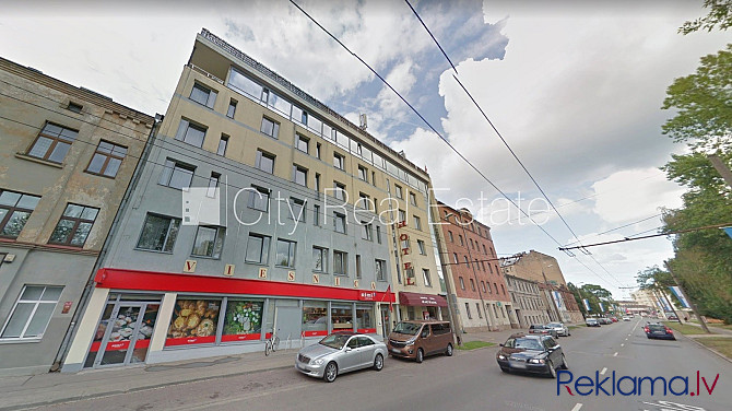 Fasādes māja, renovēta māja, slēgts pagalms, ieeja no ielas, ir lifts, kāpņu telpa pēc Rīga - foto 11